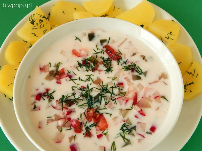 Zupa chłodnik - z pomidorami, ogórkami, rzodkiewkami i koperkiem