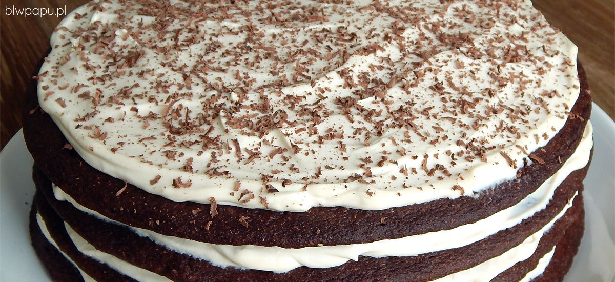 Tort czekoladowo-śmietankowy dla dzieci
